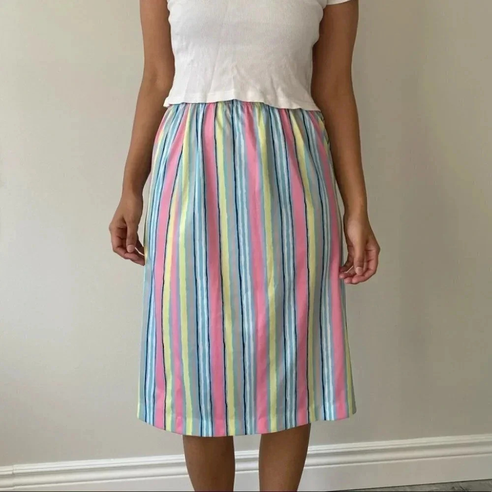 Vintage - Candy Striped Skirt - Designed by Dell - Picture 1 of 5